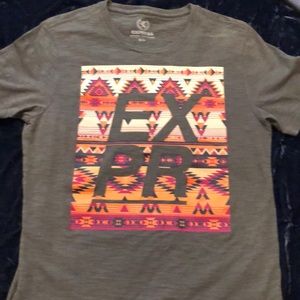Express graphic tee